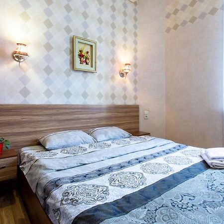 Malon Apartments Kharkiv Exterior photo
