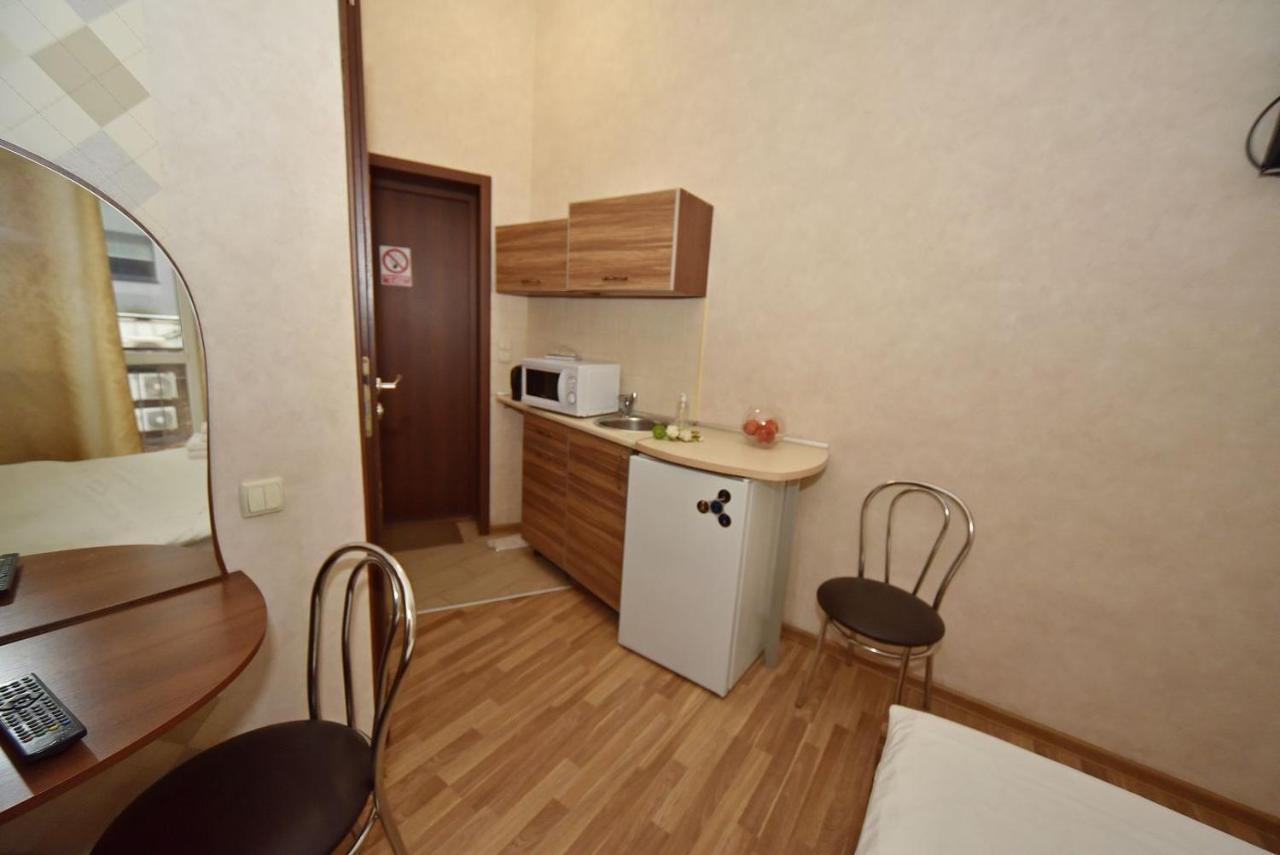 Malon Apartments Kharkiv Exterior photo