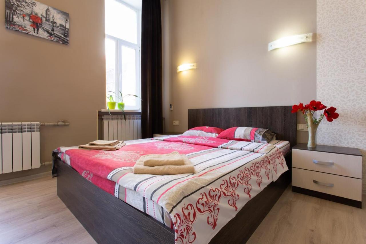 Malon Apartments Kharkiv Exterior photo