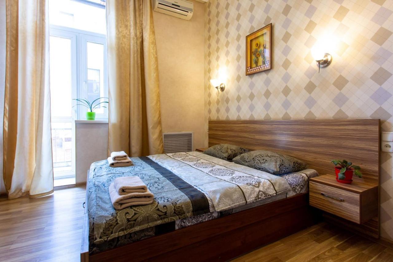 Malon Apartments Kharkiv Exterior photo